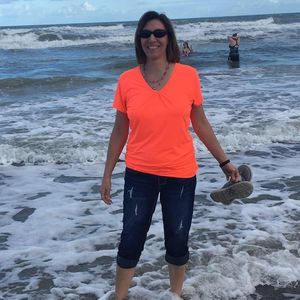 Meet your Posher, Deanna